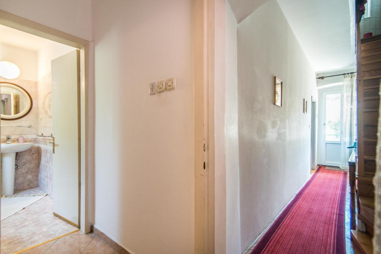 Room Sandra Rabac Buitenkant foto